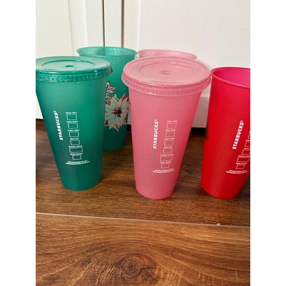 Starbucks 2022 Holiday Reusable Cold Cups 24 oz Set of 8 Cups 3 Lids - Picture 6 of 8